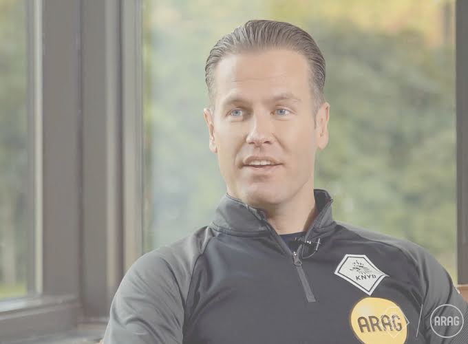 Ik heb als VAR soms echt wel stress